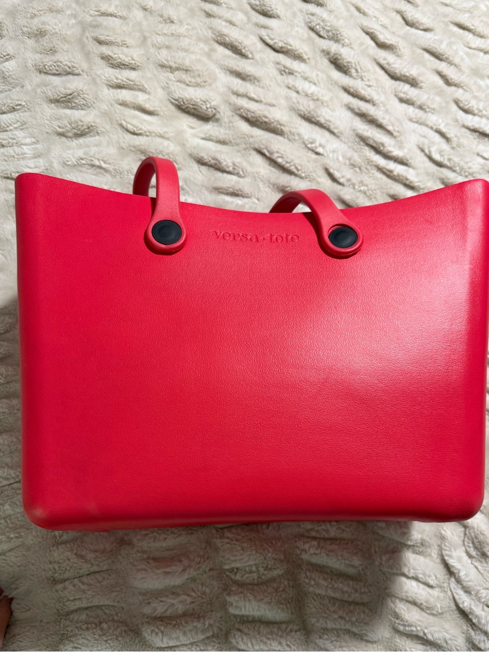 Carrie All Red Versa Tote Brand Rubber Women's Bag